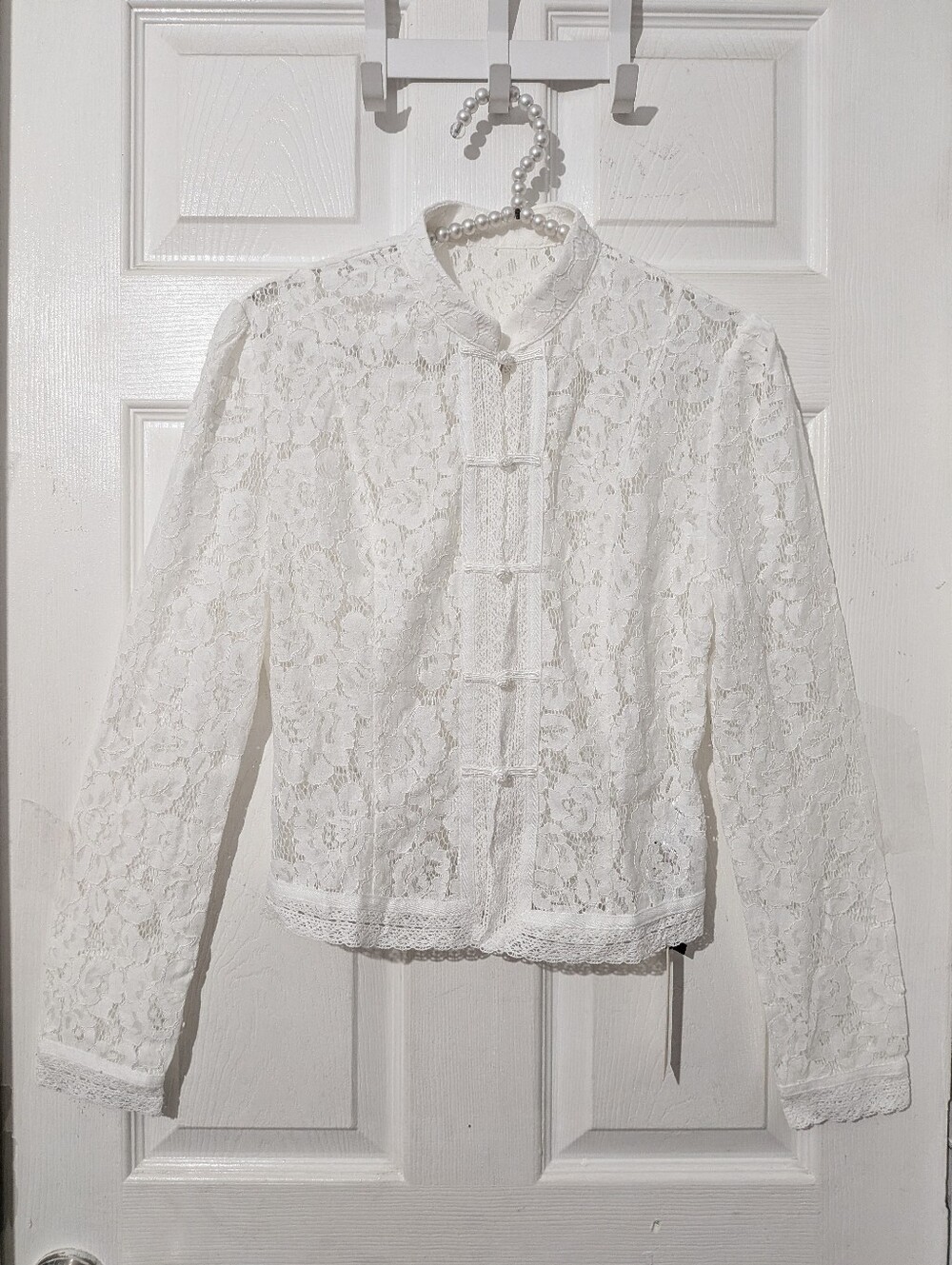 Commense Frog Closure Lace Mandarin Collar Blouse - Picture 9 of 16